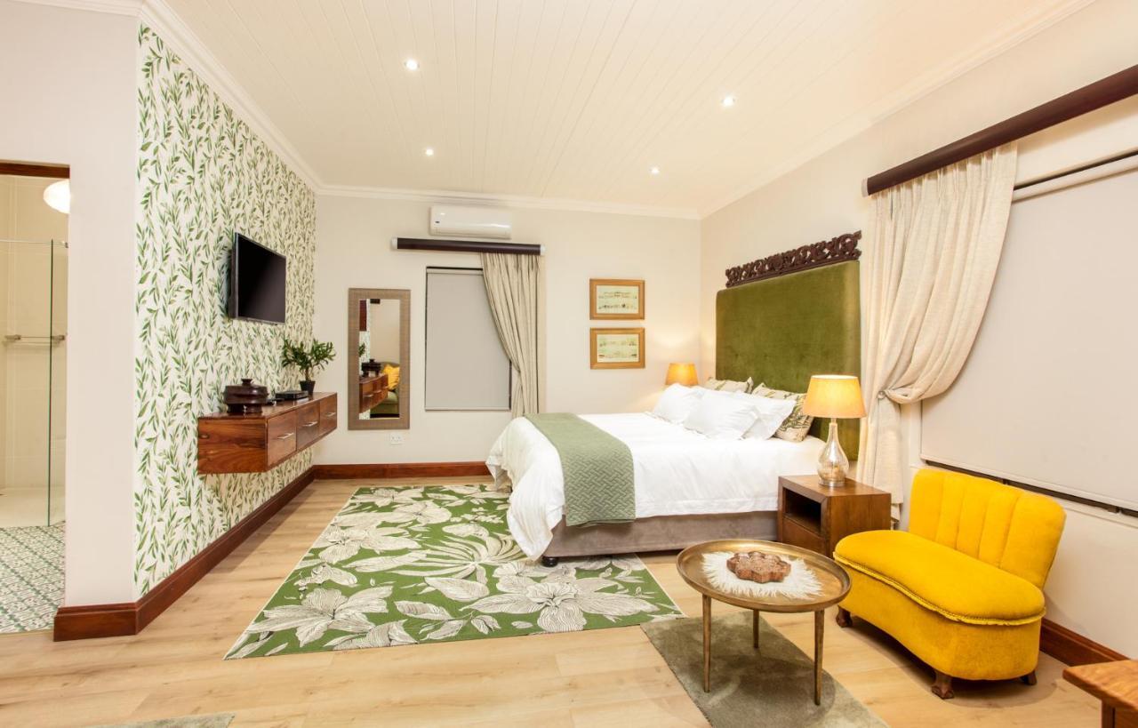 Hotel The Coral Tree Mbombela Esterno foto