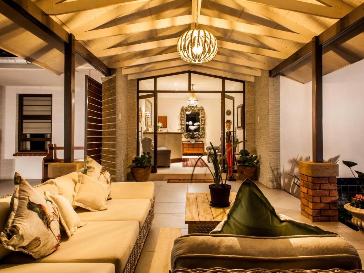 Hotel The Coral Tree Mbombela Esterno foto